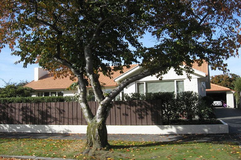 Photo of property in 21 Rutherglen Avenue, Ilam, Christchurch, 8041