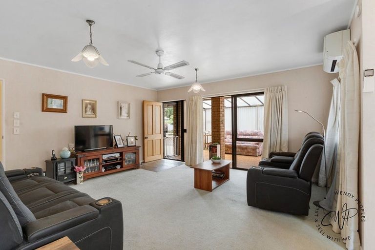 Photo of property in 10/15 Don Street, Papakura, 2110