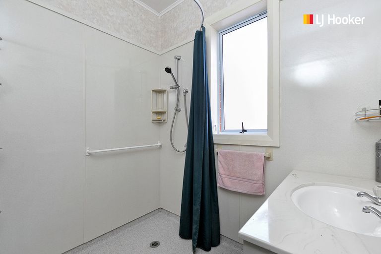 Photo of property in 22 Derwent Street, Helensburgh, Dunedin, 9010