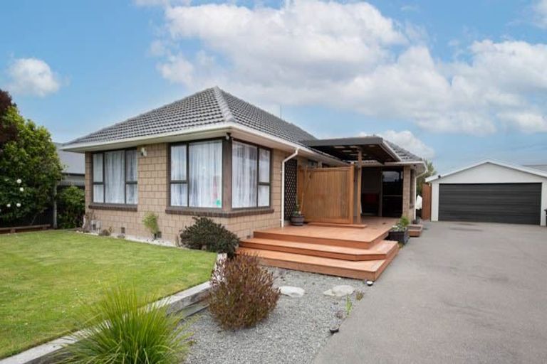 Photo of property in 4 Endeavour Street, North New Brighton, Christchurch, 8083