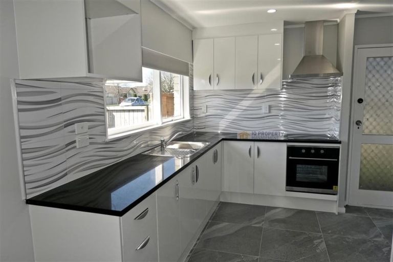 Photo of property in 1/43 Great South Road, Takanini, 2112