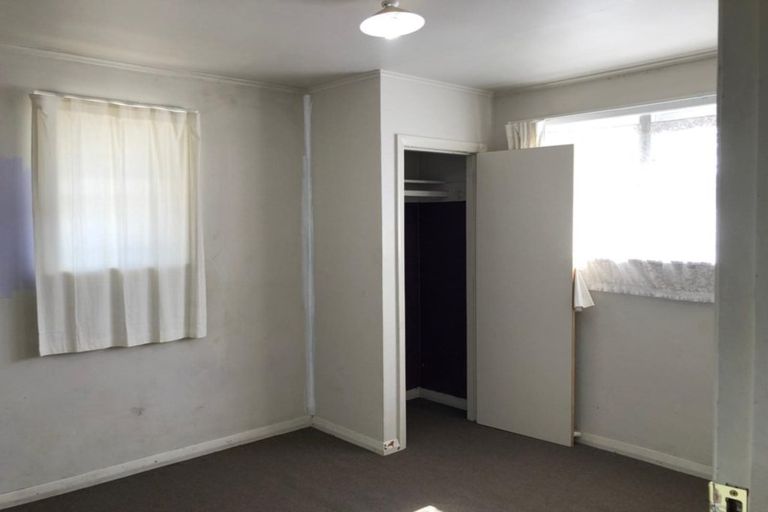 Photo of property in 22a Nogat Avenue, Papatoetoe, Auckland, 2024