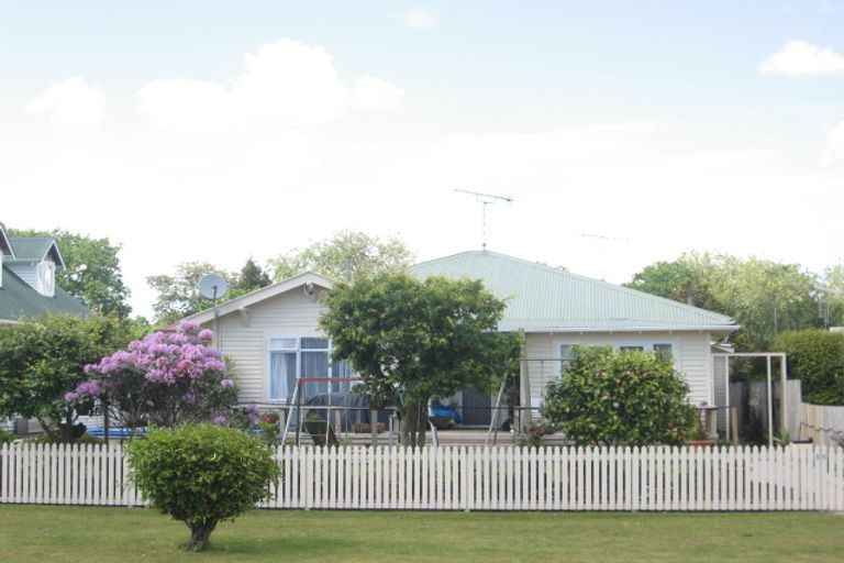 Photo of property in 13 Princes Street, Cambridge, 3434