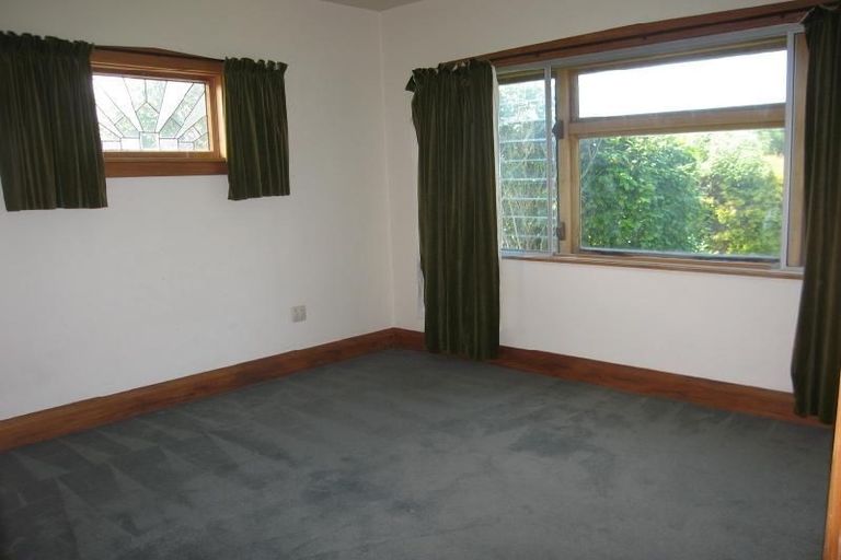 Photo of property in 35 Waimairi Road, Upper Riccarton, Christchurch, 8041