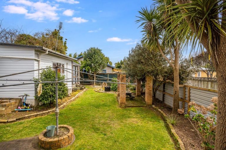 Photo of property in 11 Marire Avenue, Frankton, Hamilton, 3204