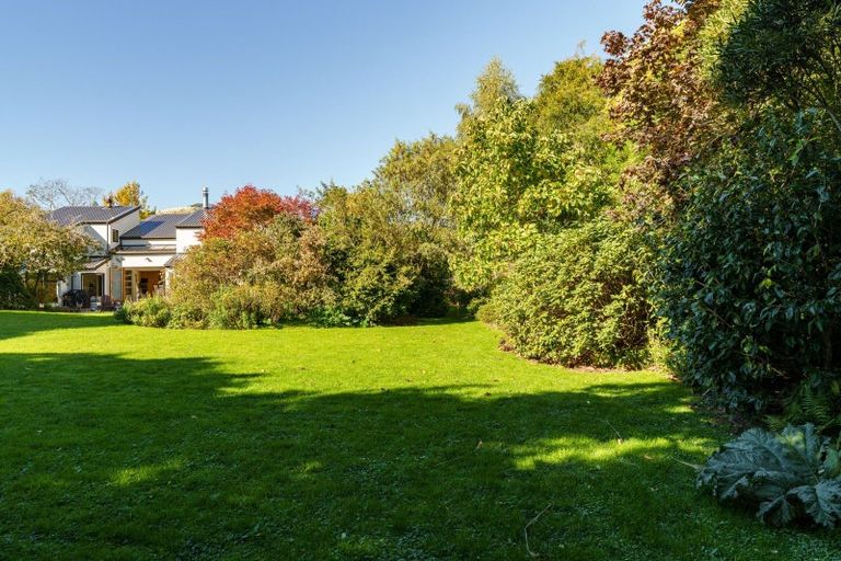 Photo of property in 4 Riccarton Road East, East Taieri, Mosgiel, 9024