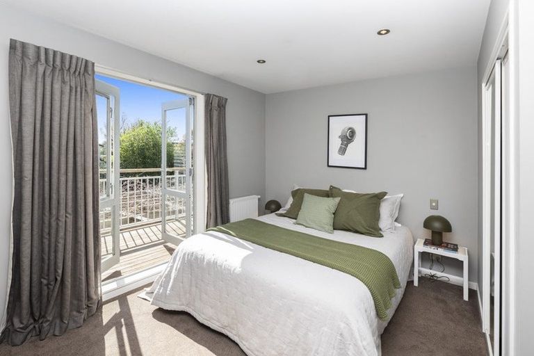 Photo of property in 24a Fendalton Road, Fendalton, Christchurch, 8014