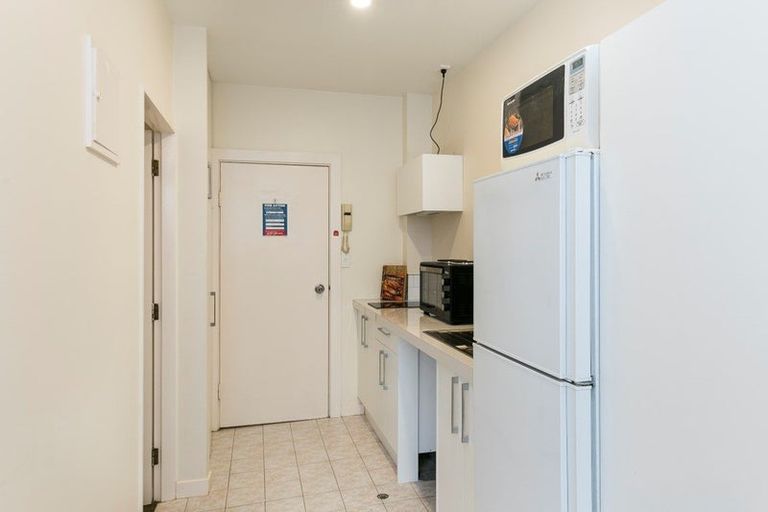 Photo of property in Regency Apartments, 3d/49 Manners Street, Te Aro, Wellington, 6011