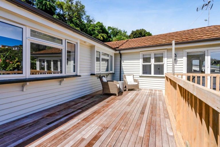 Photo of property in 21a Bracken Street, New Plymouth, 4310