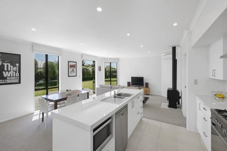 Photo of property in 12 Christie Place, Rolleston, 7614