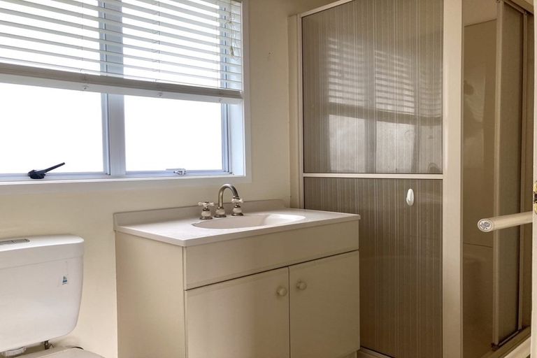 Photo of property in 67 Nui Mana Place, Te Atatu South, Auckland, 0610