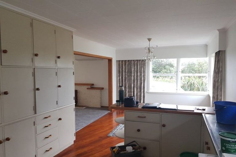 Photo of property in 187 Omata Road, Blagdon, New Plymouth, 4310