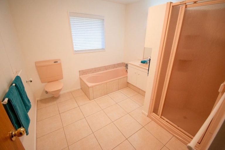 Photo of property in 1 Hamish Place, Westmorland, Christchurch, 8025