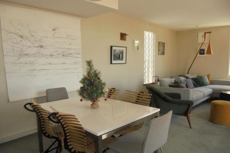 Photo of property in 8/245 Adelaide Road, Newtown, Wellington, 6021