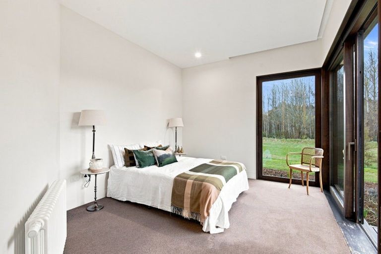 Photo of property in 39 Main Road North, Geraldine, 7930