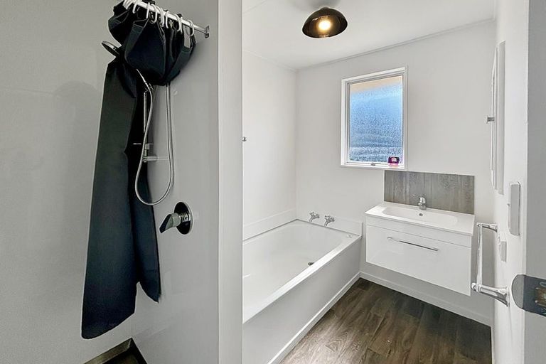 Photo of property in 2 Tenby Terrace, Flaxmere, Hastings, 4120