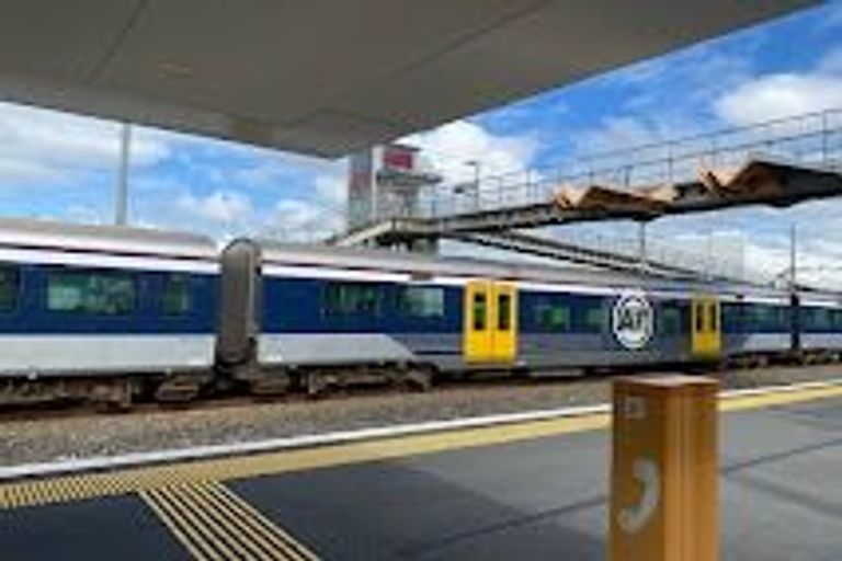 Photo of property in 1/7 Settlement Road, Papakura, 2110