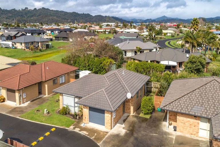Photo of property in Mayfair Gardens, 3/2 Mayfair Close, Whitianga, 3510