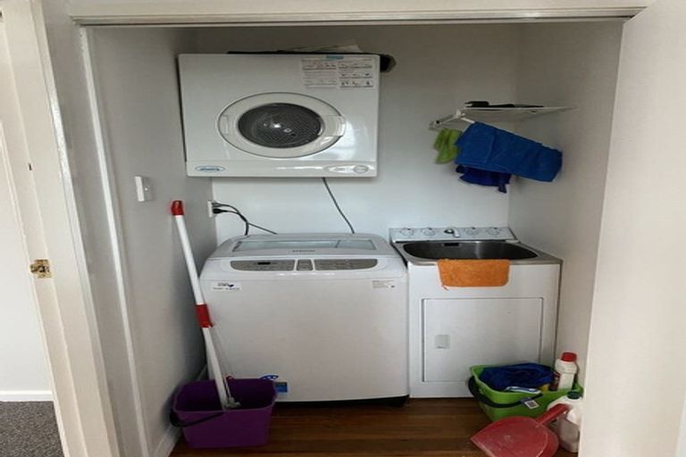 Photo of property in 17a Stephen Street, Johnsonville, Wellington, 6037