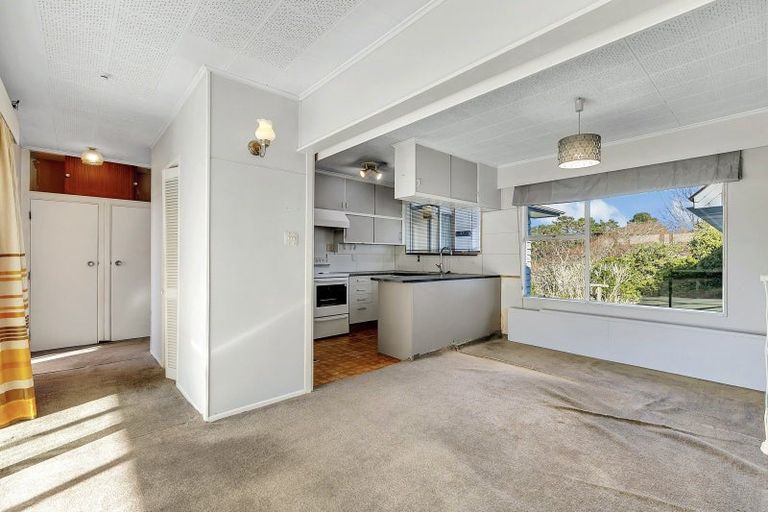 Photo of property in 80 Kahu Road, Paremata, Porirua, 5024