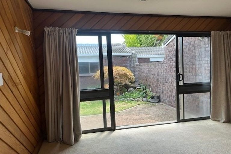 Photo of property in 5a Marguerita Street, Fenton Park, Rotorua, 3010