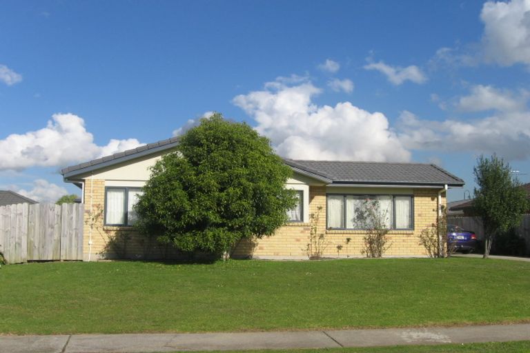 Photo of property in 17 Shankill Place, East Tamaki, Auckland, 2013