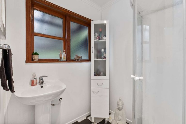 Photo of property in 119a Clevedon Road, Papakura, 2110