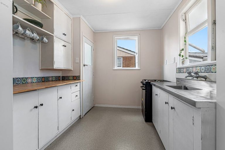 Photo of property in 28 Whiteman Road, Kawakawa, 0210