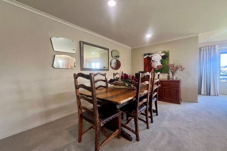 Photo of property in 7 Belgrove Drive, Waipukurau, 4200