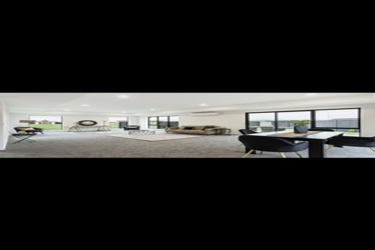 Photo of property in 12 Mellay Mews, Mosgiel, 9024