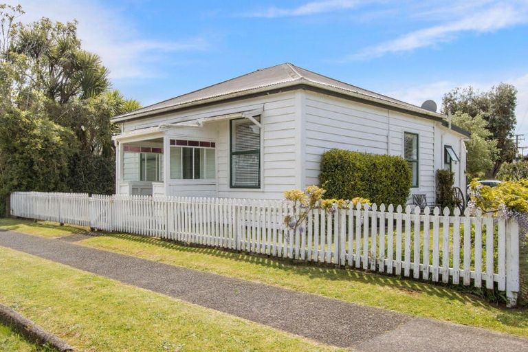 Photo of property in 1 Gladstone Road, Waihi, 3610