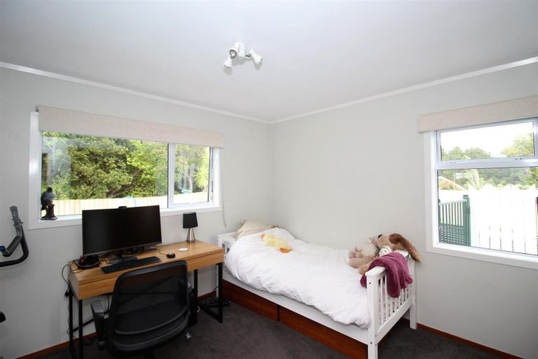 Photo of property in 8 Ngahere Drive, Horahora, Whangarei, 0110