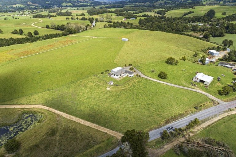 Photo of property in 266 Tapuhi Road, Hukerenui, Hikurangi, 0182