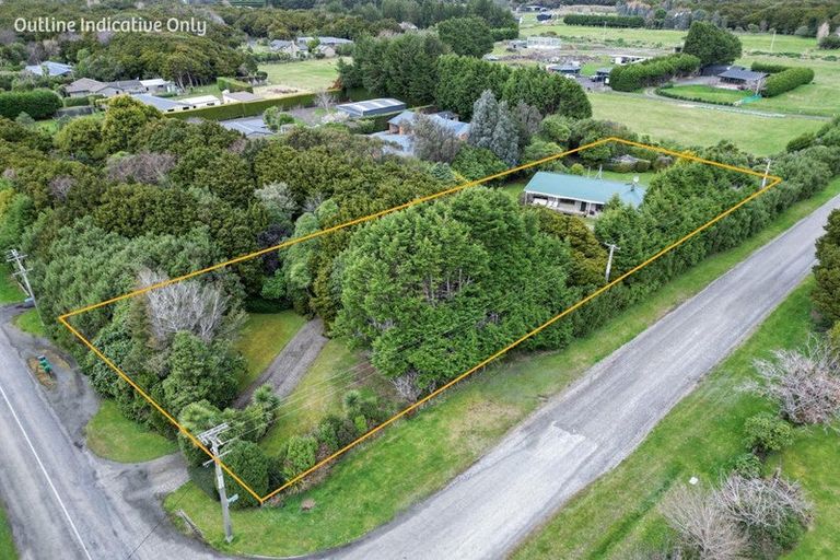 Photo of property in 71 Matua Road, Otatara, Invercargill, 9879
