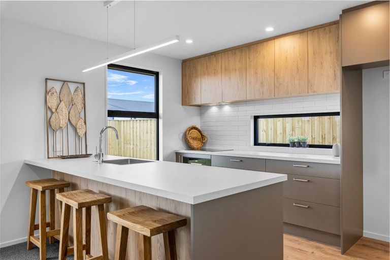 Photo of property in 33 Duporth Road, Rolleston, 7614