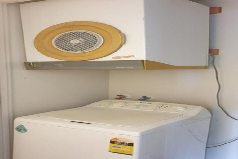 Photo of property in Shoal Haven Apartments, 109a/130 Anzac Street, Takapuna, Auckland, 0622