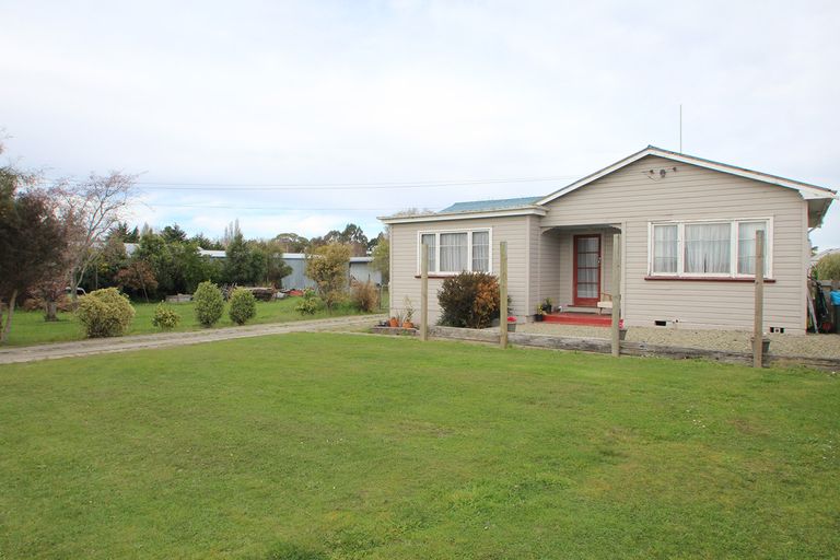Photo of property in 38 Weston Road, Waiareka Junction, Oamaru, 9401