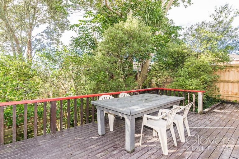 Photo of property in 4/109 Don Buck Road, Massey, Auckland, 0614