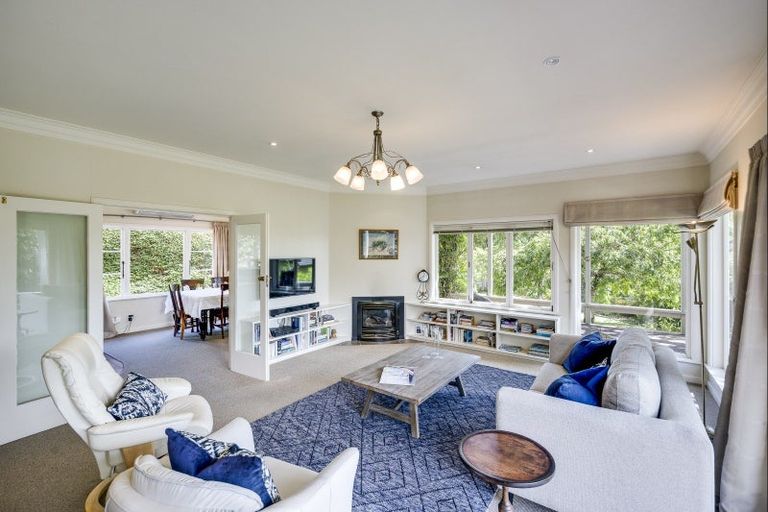 Photo of property in 11 Tauroa Road, Havelock North, 4130