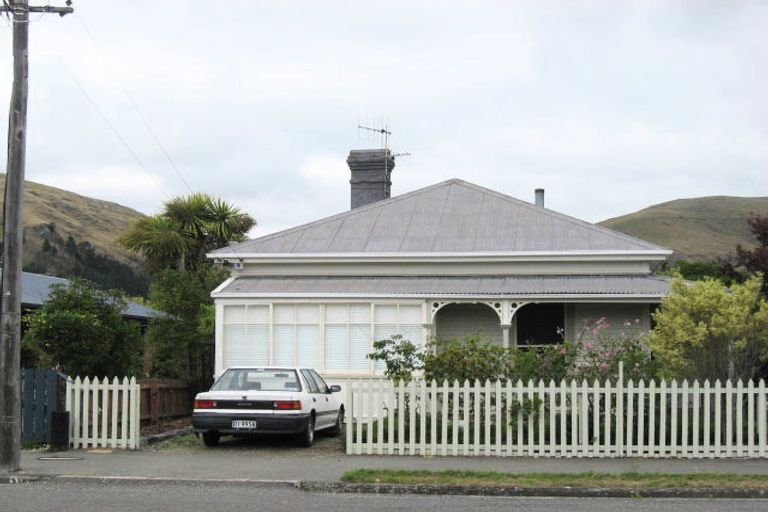 Photo of property in 52 Wiggins Street, Sumner, Christchurch, 8081