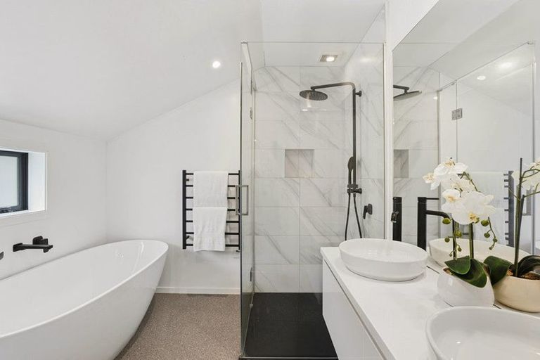 Photo of property in 62 Morven Ferry Road, Arrow Junction, Queenstown, 9371