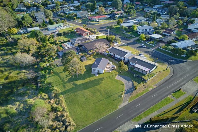 Photo of property in 40 Pepe Road, Tairua, 3508