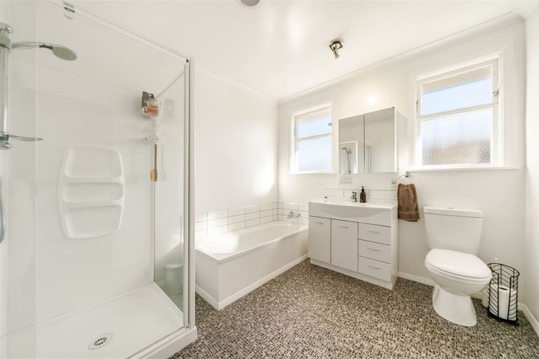 Photo of property in 19 Mcleod Street, Elderslea, Upper Hutt, 5018