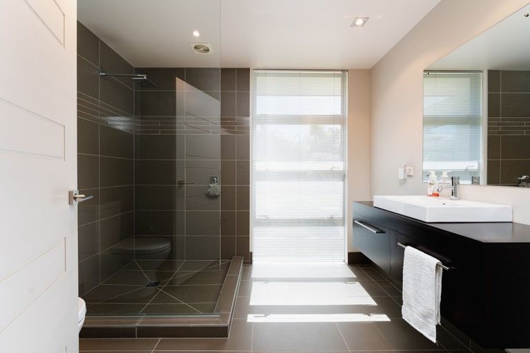 Photo of property in 28 Kayforce Road, Ocean View, Dunedin, 9035