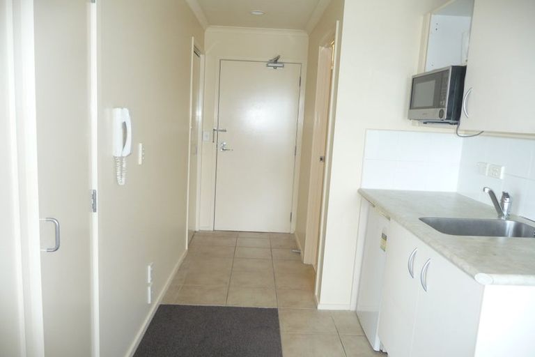 Photo of property in The Rennaissance, 14f/18 Ronwood Avenue, Manukau, Auckland, 2104