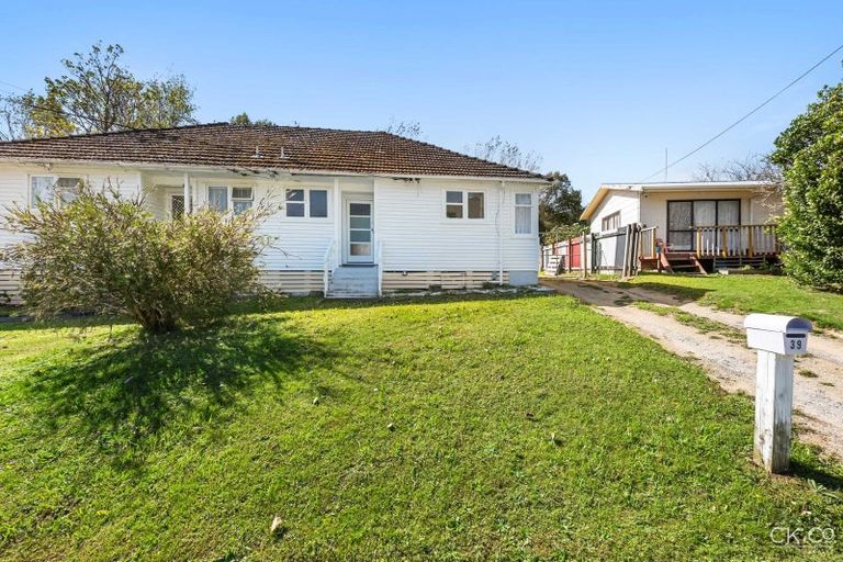Photo of property in 39 Prouse Crescent, Naenae, Lower Hutt, 5011