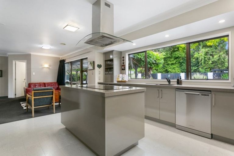 Photo of property in 262 Shakespeare Street, Leamington, Cambridge, 3432