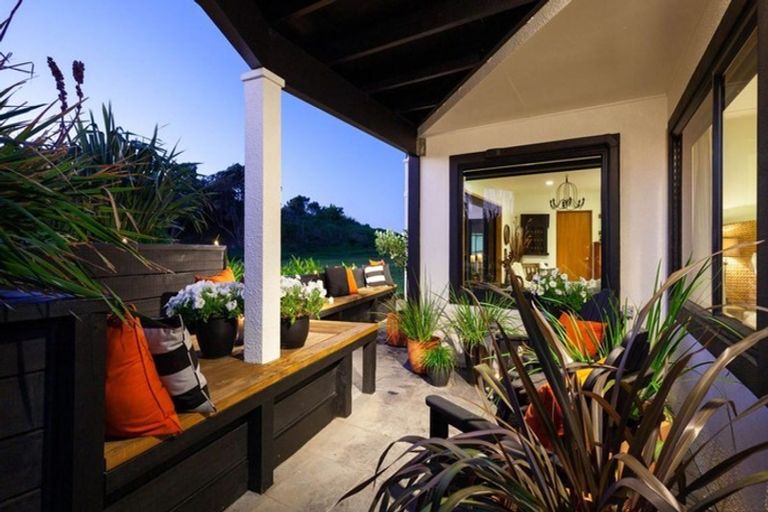 Photo of property in 2a Richmond Street, Fitzroy, New Plymouth, 4312