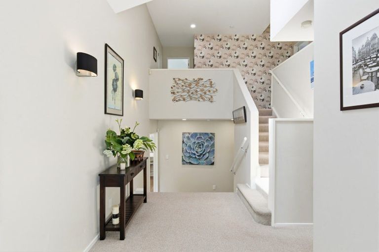 Photo of property in 25a Punjab Street, Khandallah, Wellington, 6035