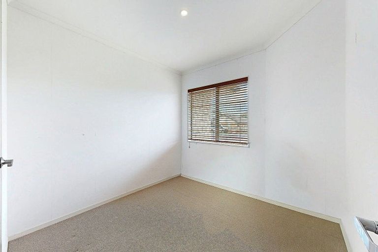 Photo of property in 15 Benner Drive, Ngatea, 3503